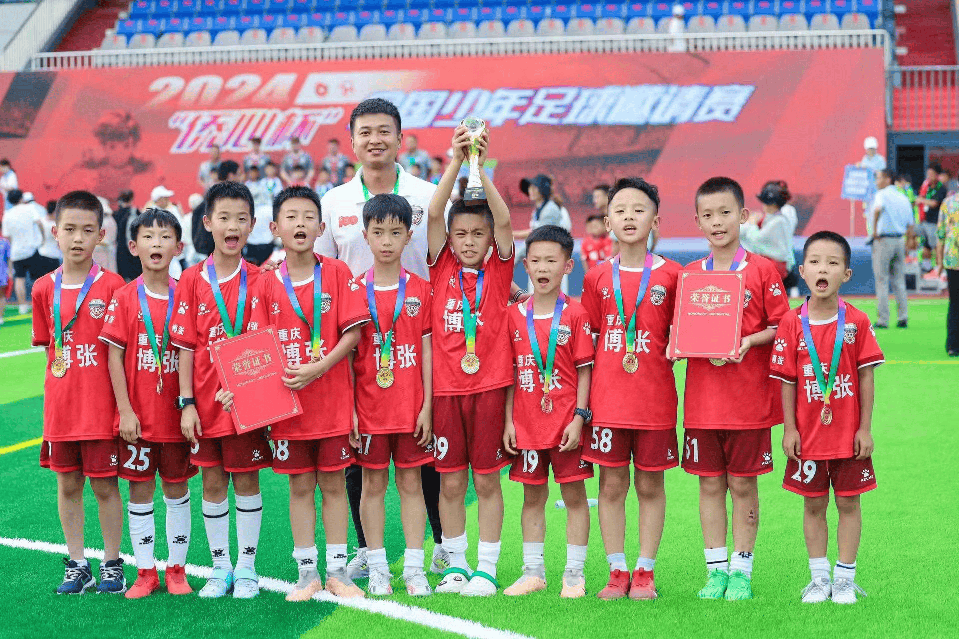 新人新气象，青年球员为球队带来惊喜