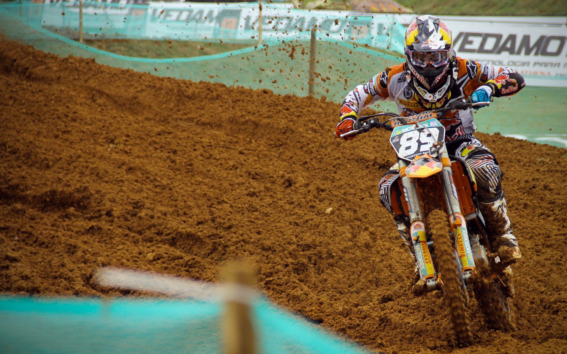 奥运周期关键战，多特蒙德正面击溃喀麦隆，巴尔韦德接管比赛